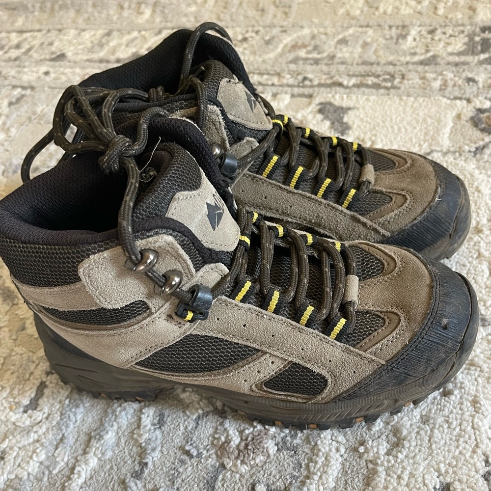 Denali Kids Hiking Boots